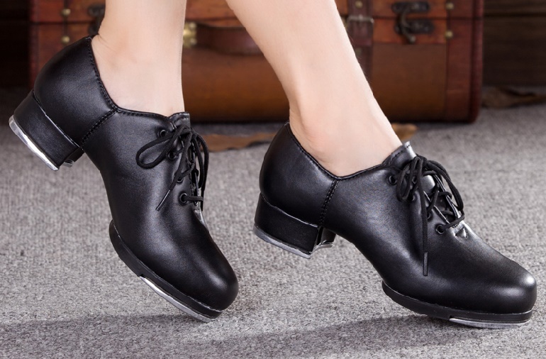 online dance shoes