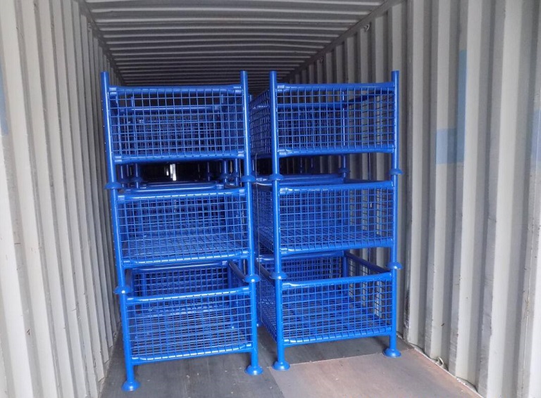 Stillage cages